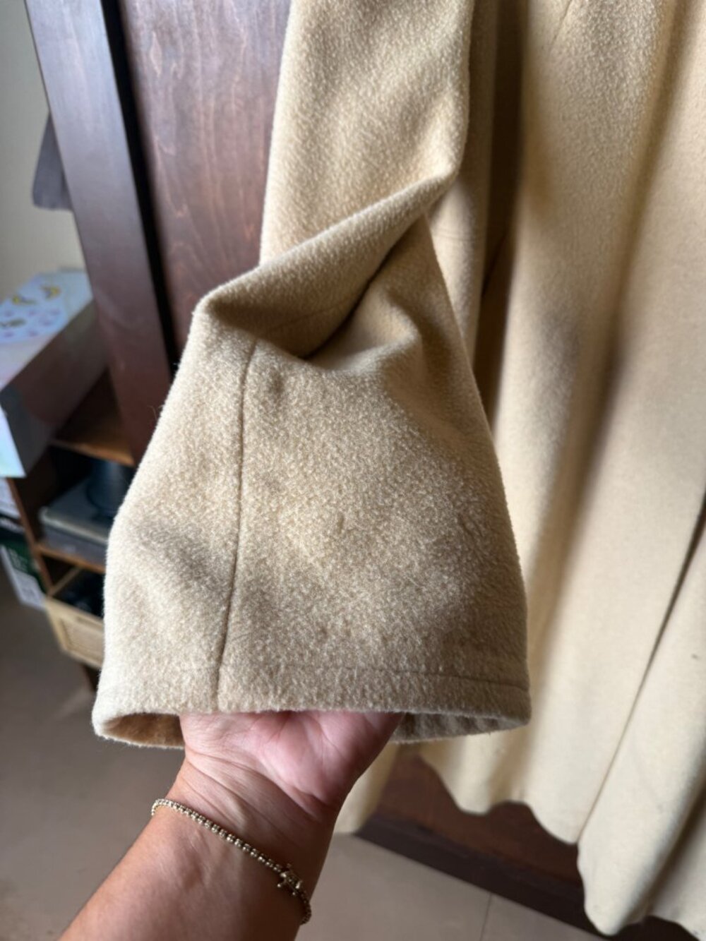 Cream wool coat - Picture 4 of 9